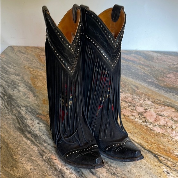 Old Gringo Shoes - Old Gringo Fringe Boots
Size 9 EUC